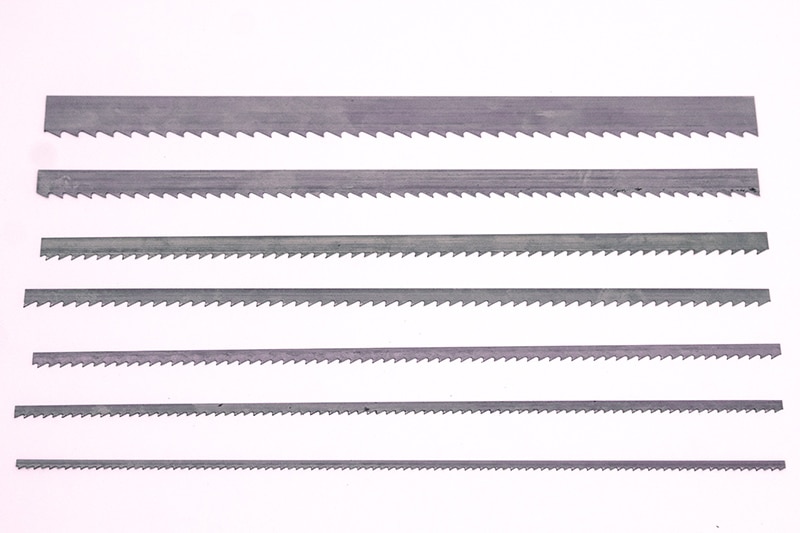 Zimmerei Bandsägeblätter mit Rückenschutzverzahnung Länge 1310-1965 Breite 8 mm 